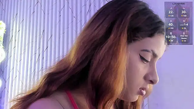 Naomy tay1 online show from June 15, 3:31 am