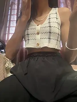 Snapshot of modelnishu chatting on October 19, 2:34 am modelnishu online show from October 19, 2:34 am