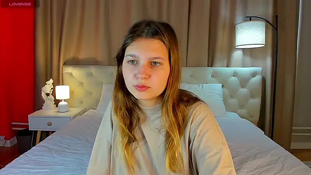 Elle Ellise online show from September 21, 7:54 am