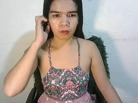 Snapshot of flawless_yue chatting on February 27, 5:35 pm flawless yue online show from February 27, 5:35 pm