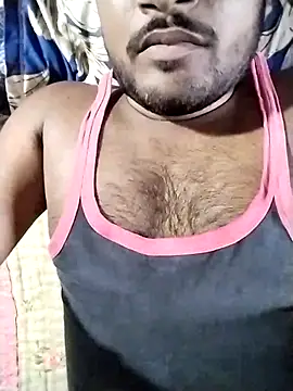 Snapshot of Mahaver_56 chatting on October 23, 8:24 am Mahaver 56 online show from October 23, 8:24 am