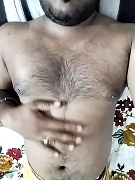 Snapshot of Mahaver_56 chatting on October 28, 4:42 pm Mahaver 56 online show from October 28, 4:42 pm