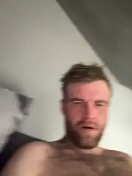 Snapshot of jarda94cz chatting on November 17, 1:17 pm jarda94cz online show from November 17, 1:17 pm