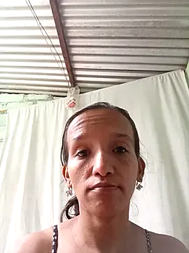 CarolineHans online show from September 18, 6:10 pm