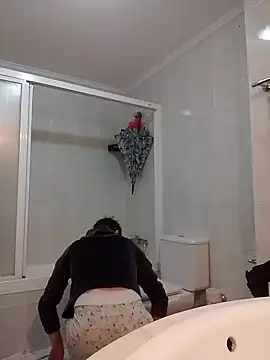 fcbasexyX1186 online show from March 31, 5:24 pm