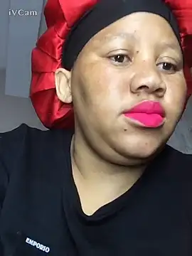 Snapshot of Yellowriider chatting on October 9, 2:04 pm Yellowriider online show from October 9, 2:04 pm