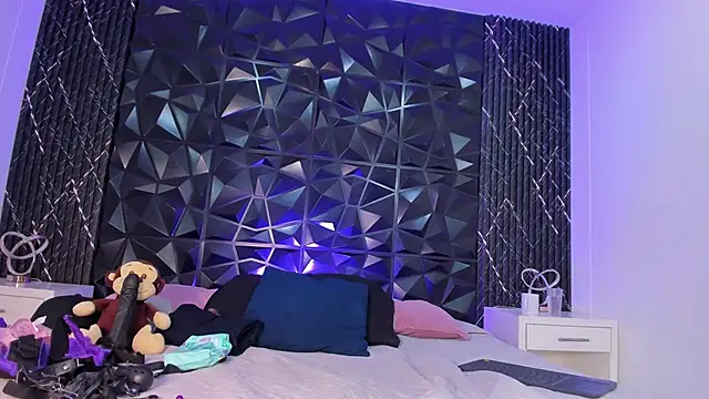 Snapshot of VictoriaSanz_ chatting on October 8, 5:27 am VictoriaSanz  online show from October 8, 5:27 am