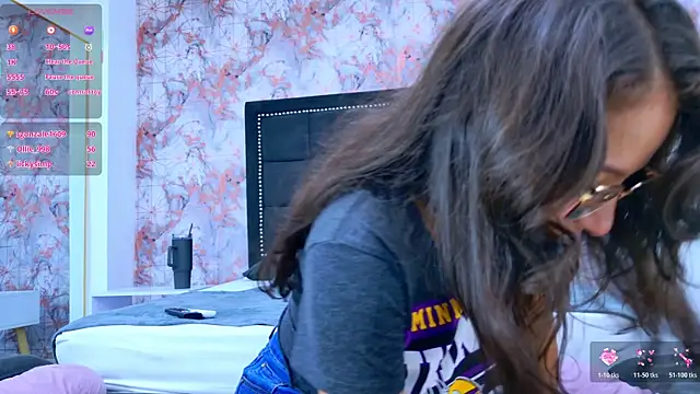 Angelique Angell online show from February 27, 7:58 pm