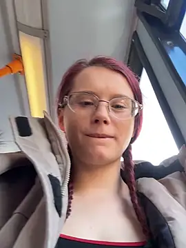 raen001 online show from March 11, 9:59 am