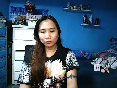 Snapshot of Yourdream07mixcey chatting on February 6, 10:07 am Yourdream07mixcey online show from February 6, 10:07 am