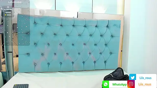 Snapshot of lis_rous chatting on September 23, 11:35 am lis rous online show from September 23, 11:35 am