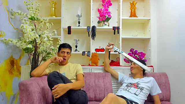 Bvlgar Guys online show from September 13, 11:37 pm