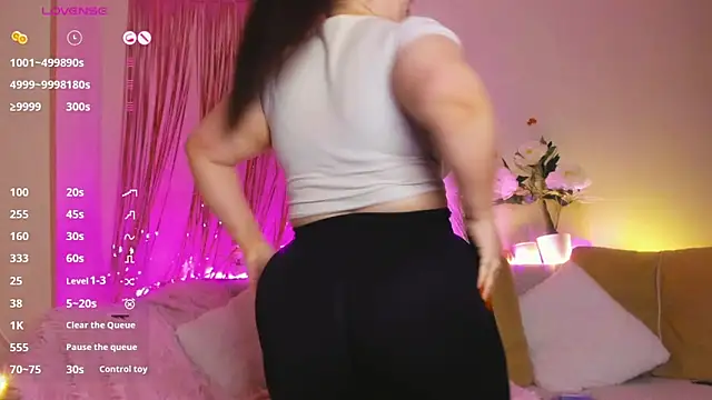 Miss Mila  online show from April 30, 6:36 pm
