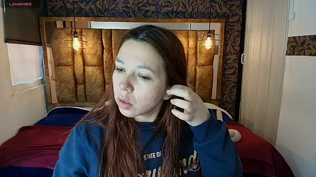 Isa Thompson   online show from May 8, 11:37 am