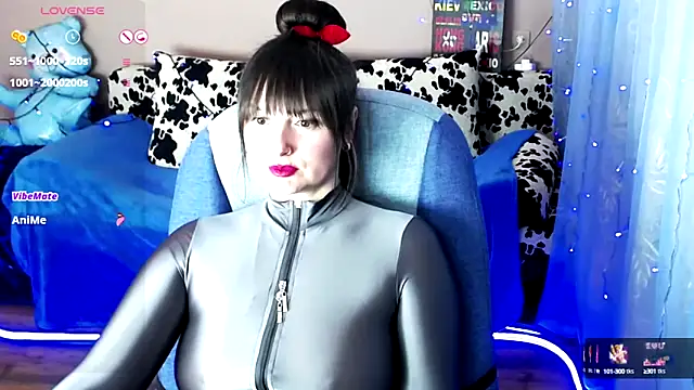 MilaRay online show from December 13, 5:10 pm