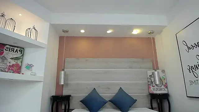 AlexandraCambell online show from October 29, 11:56 am