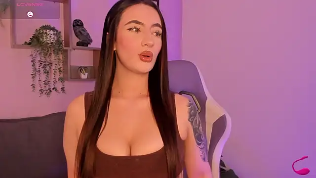 Snapshot of _CELESTE_MOORE chatting on September 8, 8:30 pm CELESTE MOORE online show from September 8, 8:30 pm