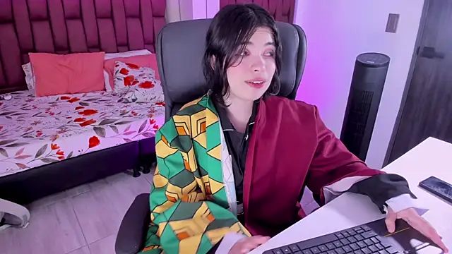 selina lovers online show from September 16, 12:55 am