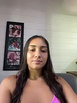 hannahhotwife online show from March 2, 6:48 pm