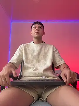 Casper   kyy online show from March 29, 9:37 pm