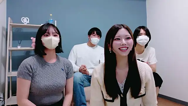 Snapshot of Reto-sama chatting on October 13, 12:49 pm Reto-sama online show from October 13, 12:49 pm