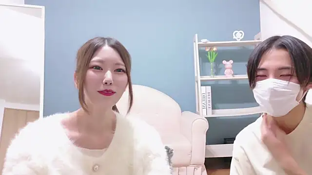 Snapshot of Reto-sama chatting on October 18, 4:41 pm Reto-sama online show from October 18, 4:41 pm