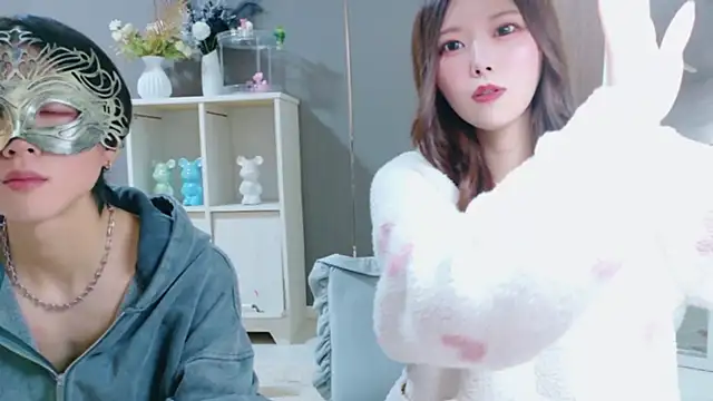 Snapshot of Reto-sama chatting on October 27, 2:54 pm Reto-sama online show from October 27, 2:54 pm