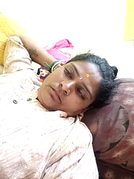 madavi123 online show from September 10, 8:25 am
