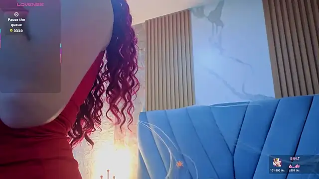 Snapshot of angel__red_ chatting on October 20, 3:29 am angel red online show from October 20, 3:29 am