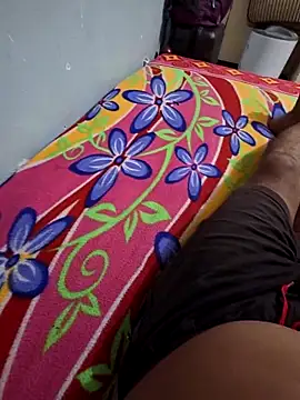 Snapshot of funcreat chatting on April 5, 4:53 am funcreat online show from April 5, 4:53 am