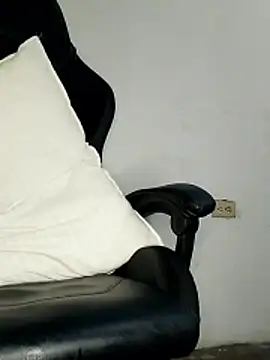 Bosssweet22cm online show from February 12, 6:08 am