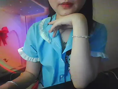 Snapshot of leisure_crime23 chatting on October 5, 7:17 am leisure crime23 online show from October 5, 7:17 am