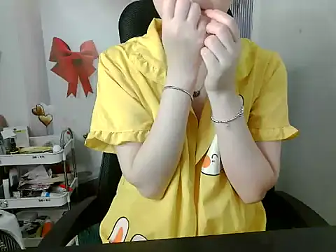 Snapshot of leisure_crime23 chatting on October 13, 7:36 pm leisure crime23 online show from October 13, 7:36 pm