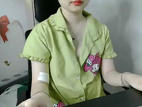 Snapshot of leisure_crime23 chatting on October 15, 3:39 am leisure crime23 online show from October 15, 3:39 am