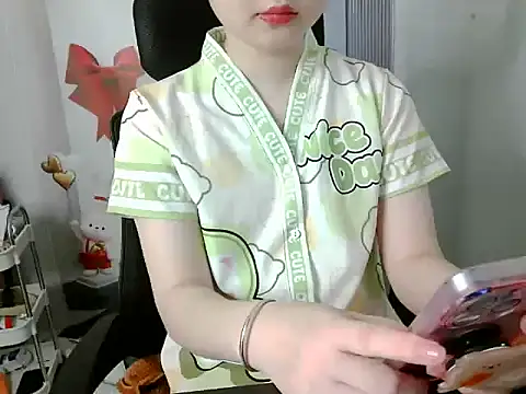 Snapshot of leisure_crime23 chatting on October 16, 11:11 am leisure crime23 online show from October 16, 11:11 am