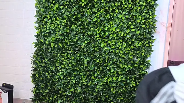 Snapshot of Jessi_Walker chatting on February 13, 3:02 am Jessi Walker online show from February 13, 3:02 am