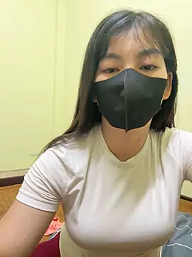 Snapshot of Windy222 chatting on October 13, 6:13 am Windy222 online show from October 13, 6:13 am