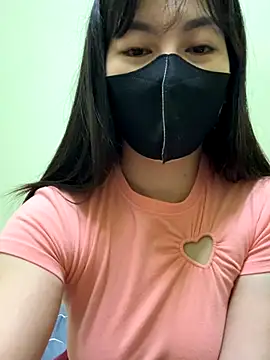 Snapshot of Windy222 chatting on October 25, 3:25 am Windy222 online show from October 25, 3:25 am