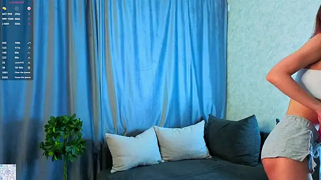 FloraNesli online show from January 15, 6:29 am