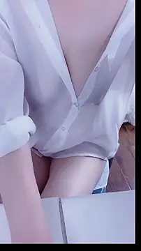 Snapshot of xiaoyang222 chatting on November 1, 3:36 pm xiaoyang222 online show from November 1, 3:36 pm