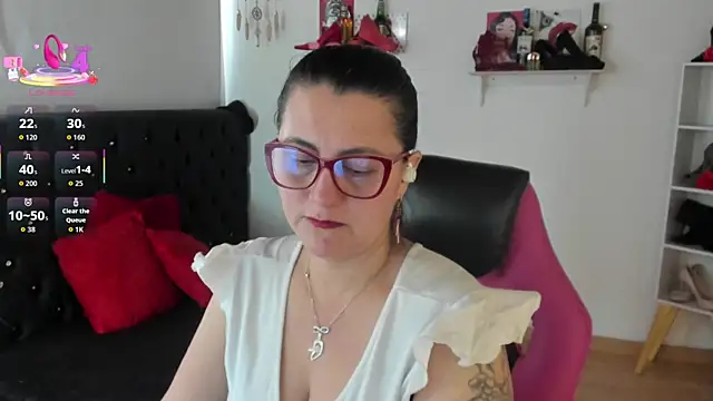 D Martii online show from September 25, 12:31 pm