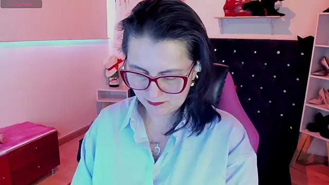 D Martii online show from September 27, 12:10 pm