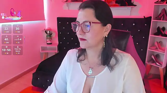 D Martii online show from October 4, 11:41 am