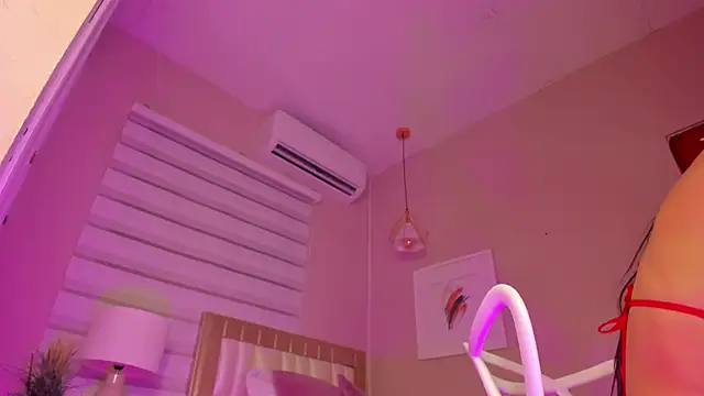  paula x online show from September 20, 11:33 am