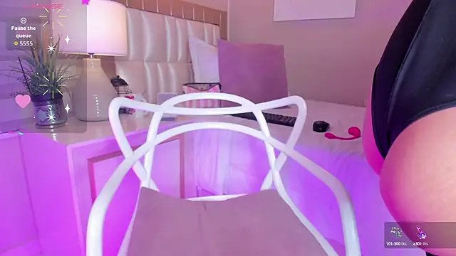  paula x online show from September 24, 11:35 am