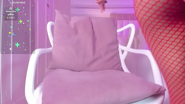  paula x online show from October 25, 1:07 pm