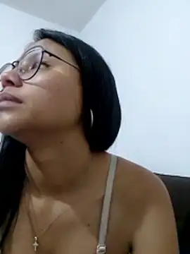 SofieLove 01 online show from March 18, 9:12 am