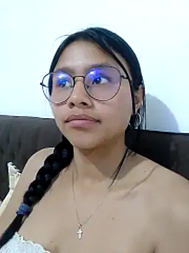 SofieLove 01 online show from March 21, 8:19 am