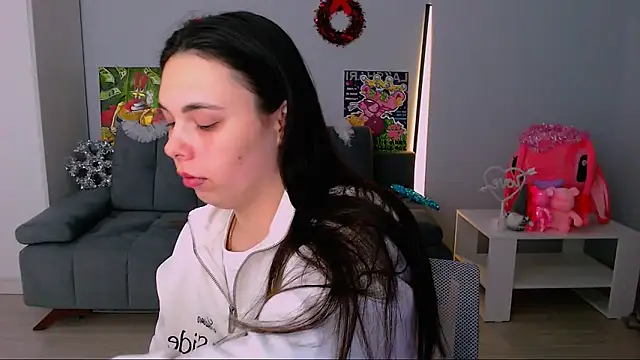 queenofthesense  online show from December 22, 8:55 am