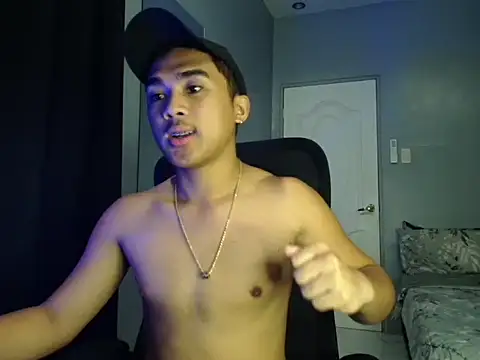 Snapshot of pinoyAdrianneXXX chatting on September 27, 12:59 am pinoyAdrianneXXX online show from September 27, 12:59 am